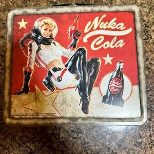Fallout Nuka Cola vintage style metal lunch box.